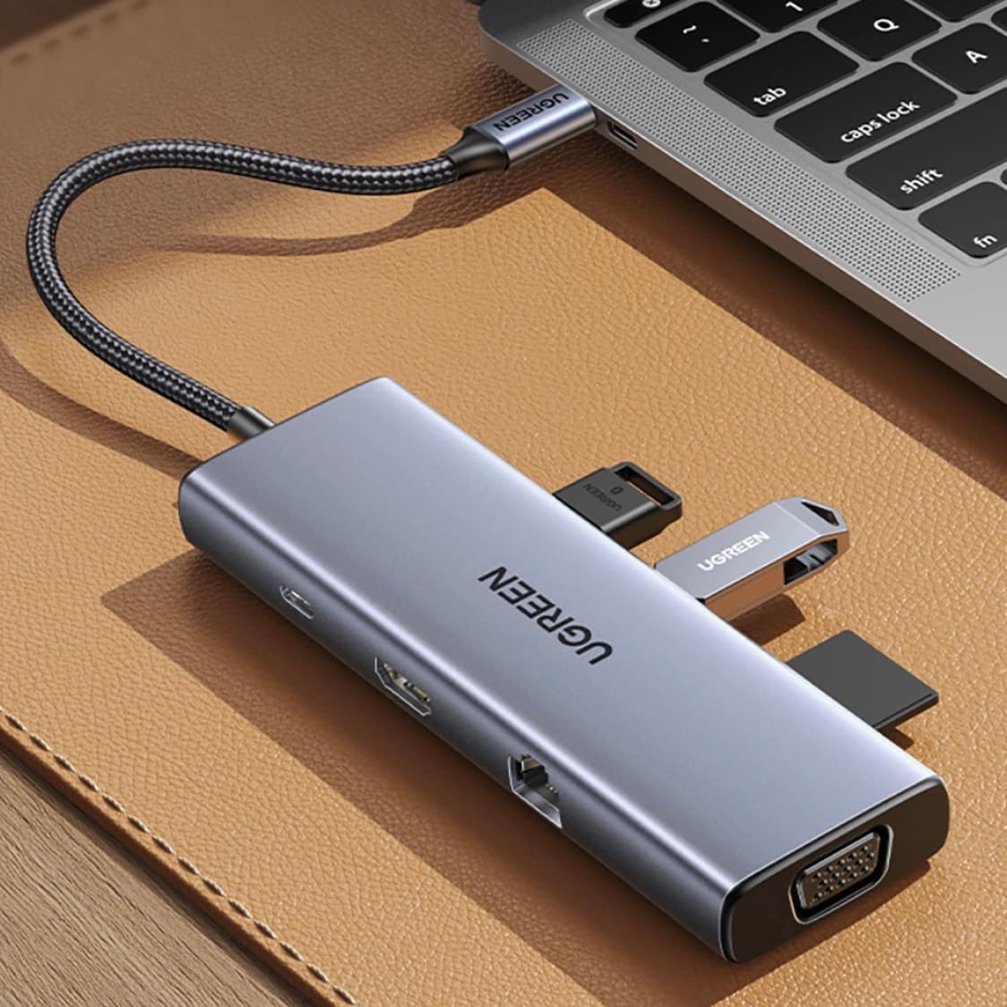 9 in 1 USB C Hub - custom logo thumbnail 3