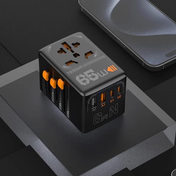 65W International Travel Adaptor with 2 USB C & 2 USB A Charging Ports - custom logo thumbnail 3