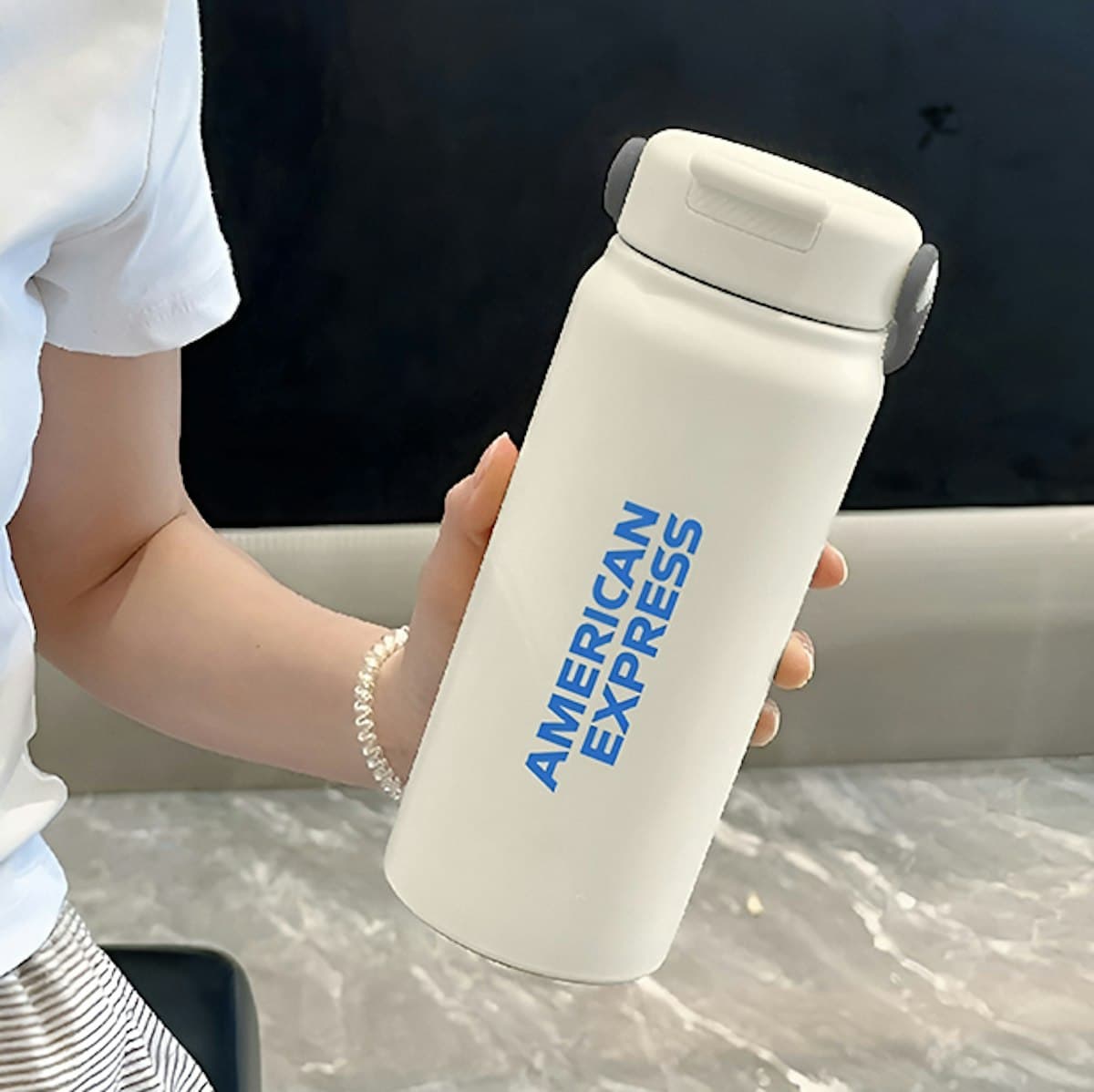 Cốc cách nhiệt bằng thép không gỉ Sippy 800ml có ống hút - in logo