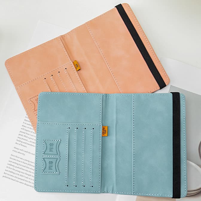 Wander RFID Passport and Card Holder - custom logo thumbnail 3
