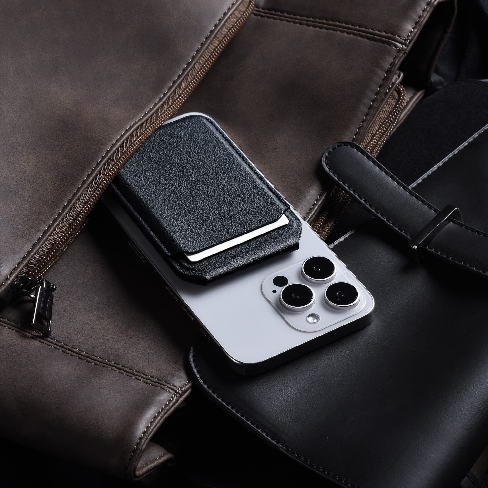 SOLARIS Magnetic Wallet Stand - custom logo thumbnail 5