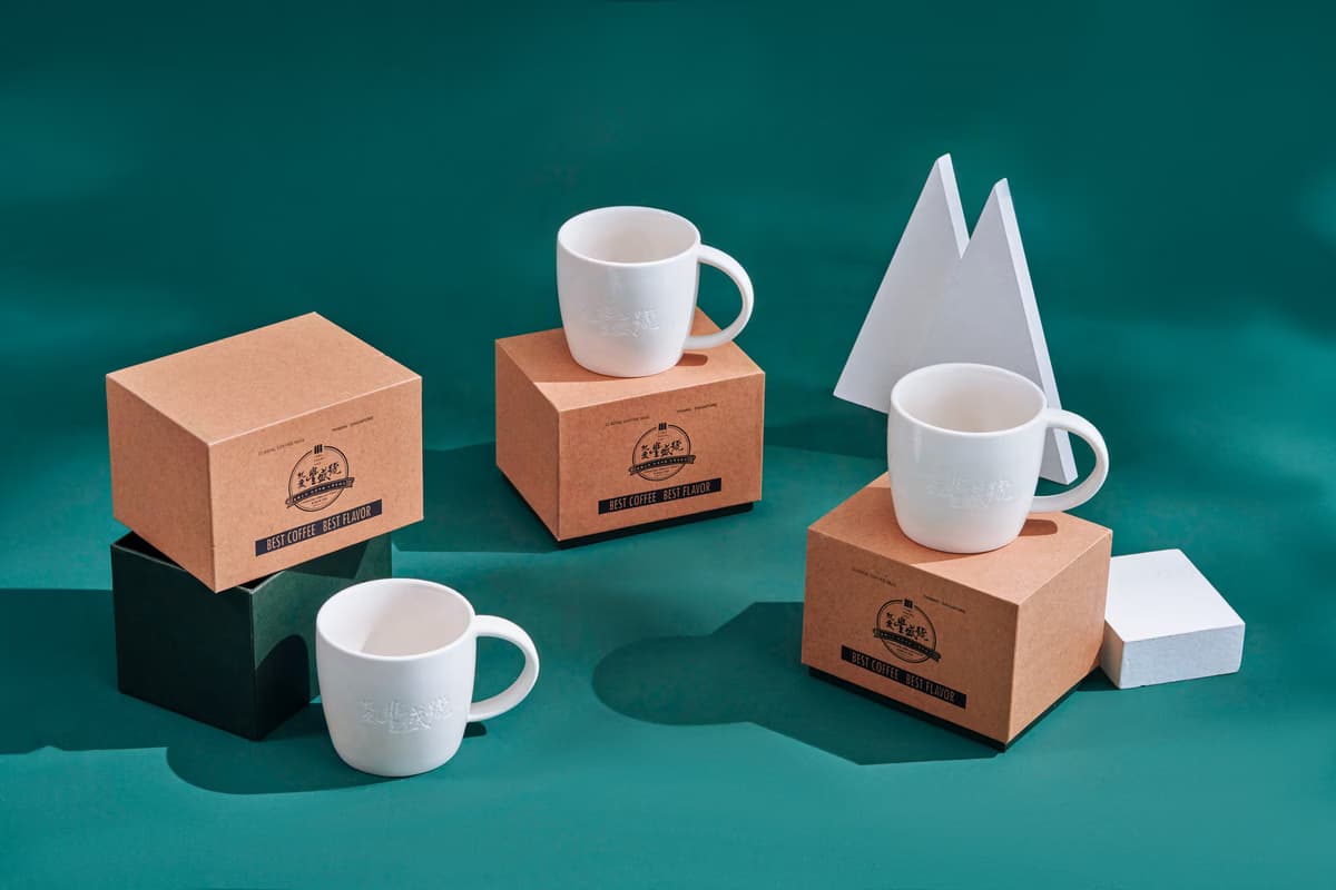 Cốc sứ in logo công ty Gift Market
