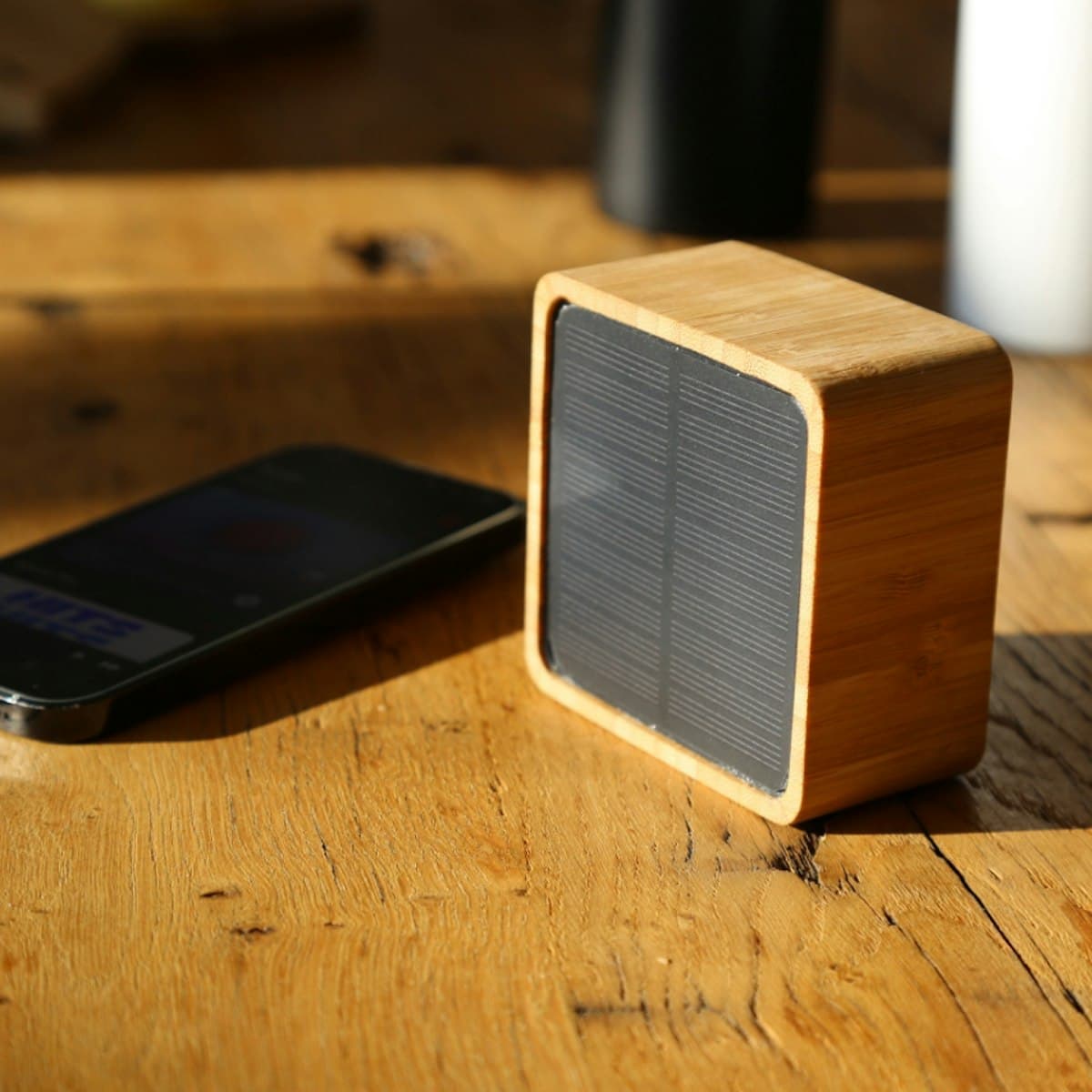 Loa Bluetooth năng lượng mặt trời - in logo