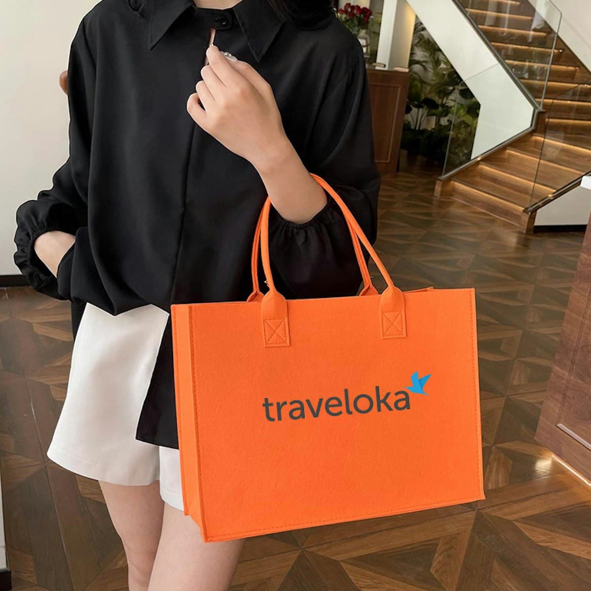 Túi tote nỉ đô thị (M) - in logo